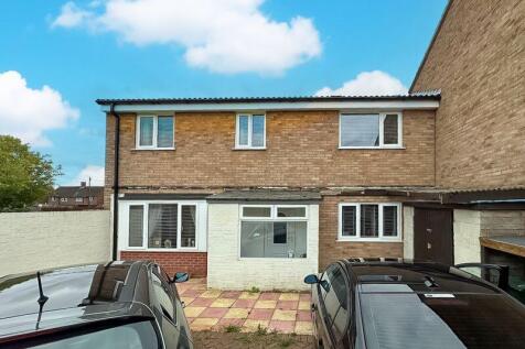 Brookhill Way, Willenhall 3 bed terraced house for sale