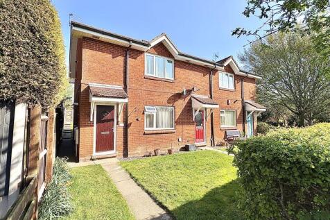 Roper Walk, WOODSETTON, WV14 8YS 1 bed ground floor flat for sale