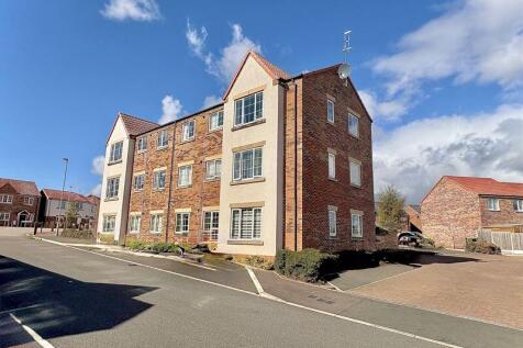 Butler Close, Dudley, DY1 4ST 2 bed ground floor flat for sale