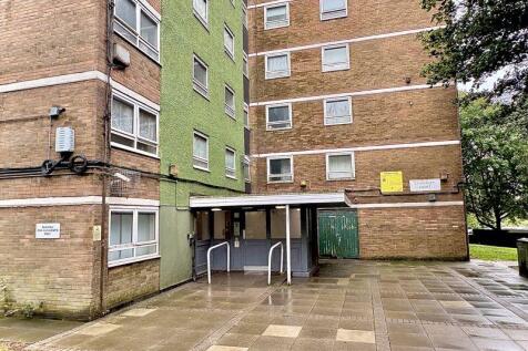 Claverley Court, Vicarage Prospect... 2 bed flat for sale