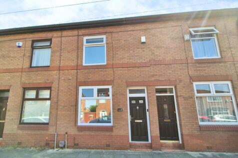 Broadfield Road, Stockport SK5 2 bed terraced house for sale