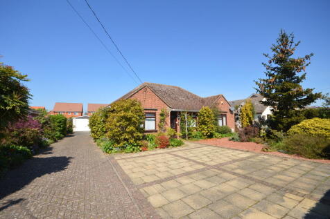 3 bedroom detached bungalow for sale