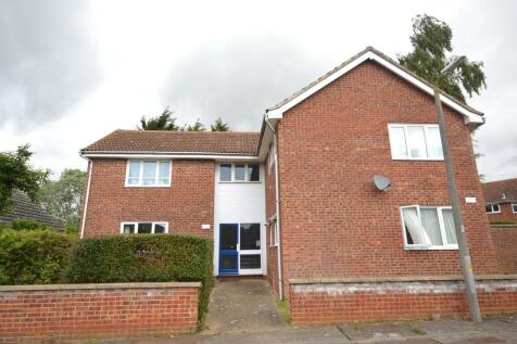 Studio flat for sale