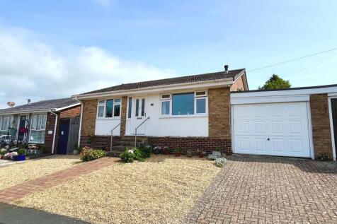 Vereker Drive, East Cowes 2 bed detached bungalow for sale