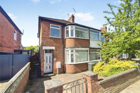 Hampshire Road, Leicester... 3 bed semi