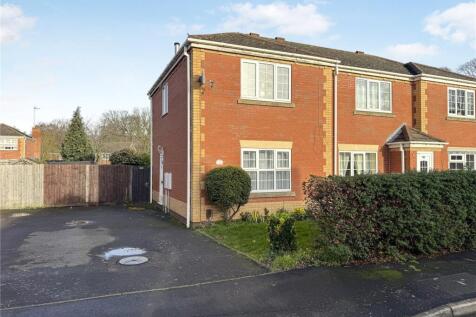 Perry Grove, Loughborough... 2 bed end of terrace house for sale