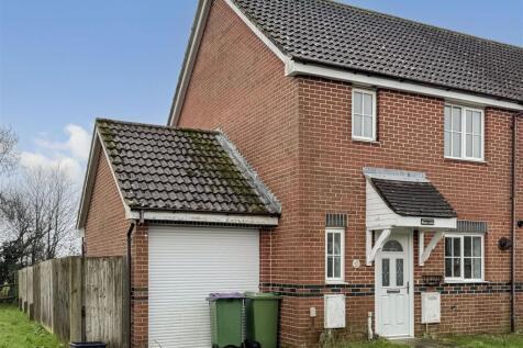 Bland Drive, Hawkinge, Folkestone 3 bed end of terrace house for sale