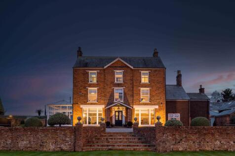 Borras Road, Borras, LL13 5 bed country house for sale