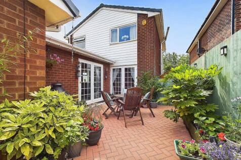 Blantern Road, Higher Kinnerton, CH4 3 bed detached house for sale