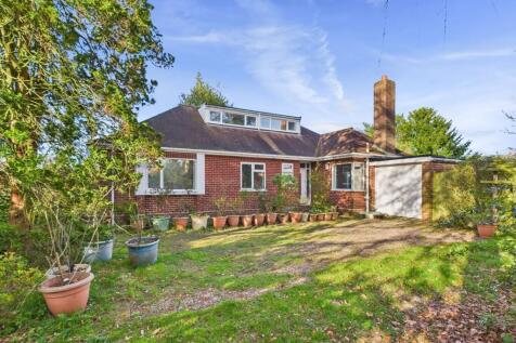 Heath Road, Upton, CH2 4 bed detached house for sale