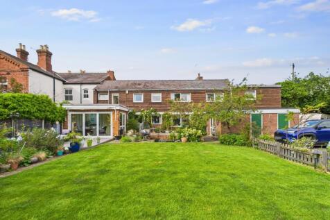 The Coach House, Heath Road, Upton 4 bed house for sale