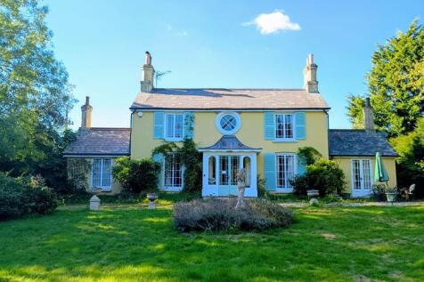 East Morden, Wareham 4 bed detached house for sale