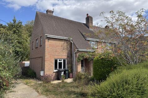 Cologne Road, Bovington, Wareham 3 bed semi