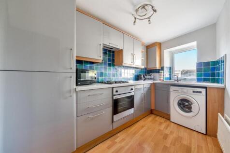 Moor Road, Great Broughton... 2 bed terraced house for sale