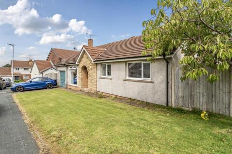 Ling Beck Park, Workington CA14 4 bed detached bungalow for sale