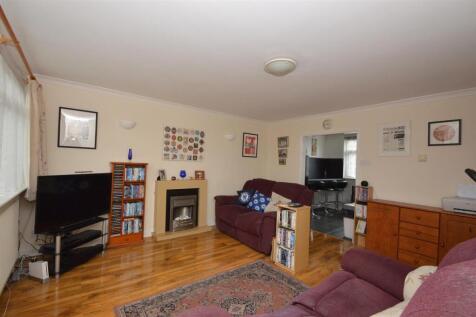RYDE 2 bed terraced house for sale