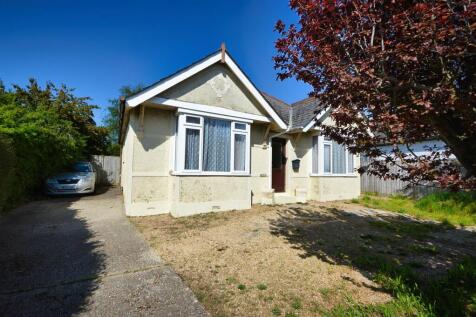 ELMFIELD, RYDE 2 bed detached bungalow for sale
