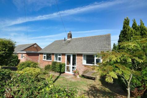 OUTSKIRTS BINSTEAD VILLAGE 3 bed detached bungalow for sale