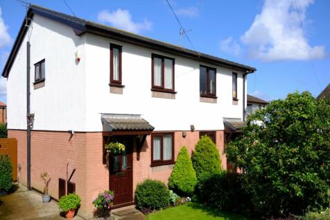 2 bedroom semi-detached house for sale