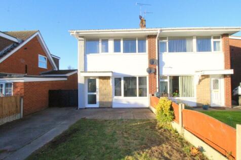 Merfyn Way, Denbighshire LL18 3 bed semi