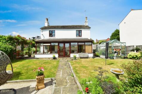 Rossiter Road, South Yorkshire S61 3 bed detached house for sale