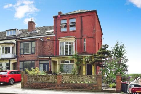 Clifton Lane, Rotherham, South... 5 bed semi