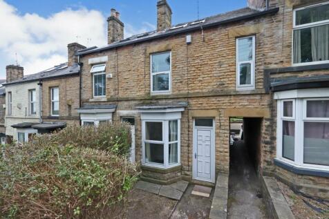 4 bedroom terraced house for sale