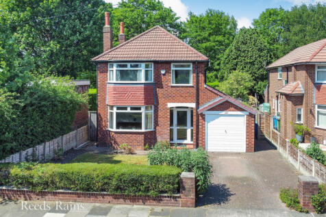 Woodbourne Road, Greater Manchester M33 3 bed detached house for sale