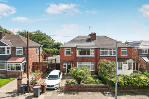 Gore Crescent, Greater Manchester M5 3 bed semi