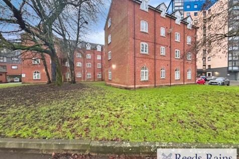 Barton Road, Manchester M30 1 bed apartment for sale