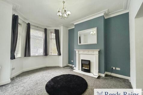 Milford Street, Greater Manchester M6 3 bed terraced house for sale