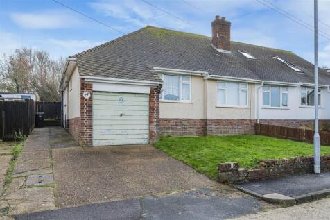 2 bedroom semi-detached bungalow for sale