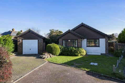 4 bedroom detached bungalow for sale