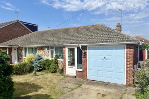 2 bedroom semi-detached bungalow for sale
