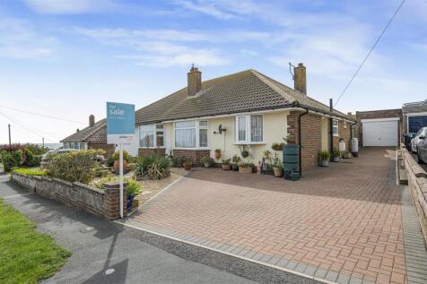 Highview Road, Telscombe Cliffs... 2 bed semi
