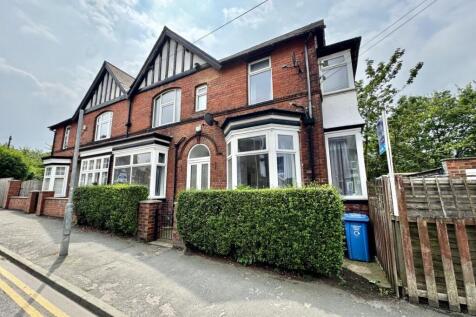 Manor Road, North Yorkshire YO12 3 bed semi