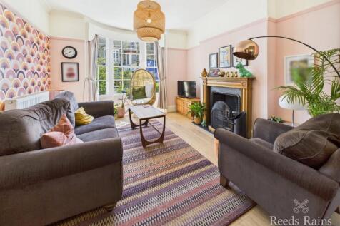 Falsgrave Road, North Yorkshire YO12 3 bed terraced house for sale