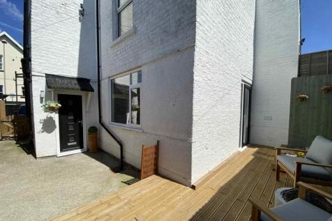 Westover Road, North Yorkshire YO12 1 bed apartment for sale