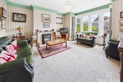 Mount Pleasant North, Whitby YO22 6 bed terraced house for sale