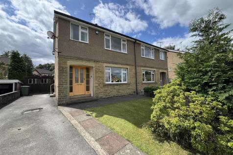 Moorcroft Park Drive, Holmfirth HD9 3 bed semi