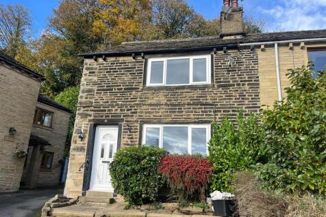 Binns Hill Lane, Halifax HX2 2 bed cottage for sale