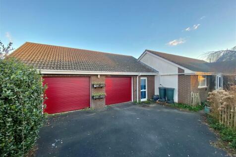 The Fairway, Braunton EX33 3 bed detached bungalow for sale