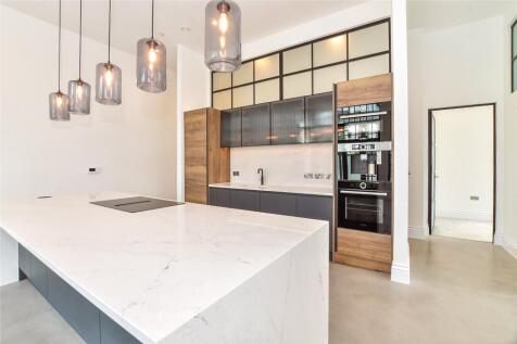 3 bedroom apartment for sale