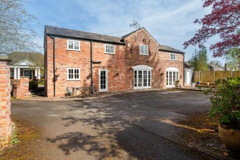 3 bedroom barn conversion for sale