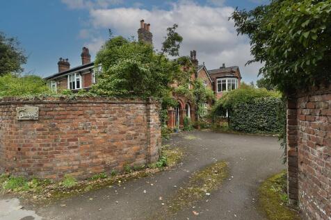 Chelford Road, Ollerton, WA16 4 bed semi