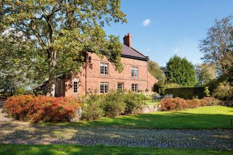 Crowley, Northwich, CW9 6 bed detached house for sale