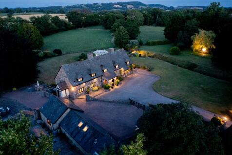 Llan Y Nant, Abergavenny, NP7 4 bed house for sale