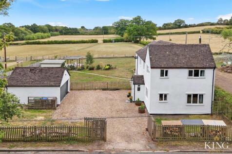 Green Lane, Studley 4 bed detached house for sale