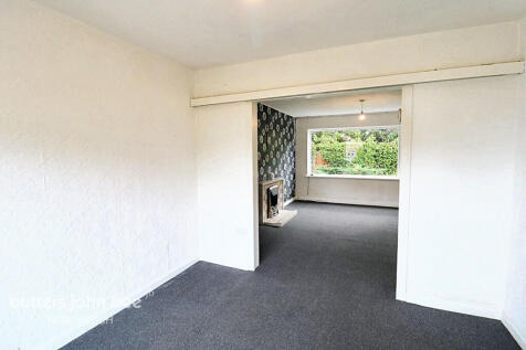 Chester Road, Northwich 3 bed detached house for sale