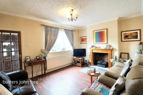 Manchester Road, Northwich 2 bed end of terrace house for sale